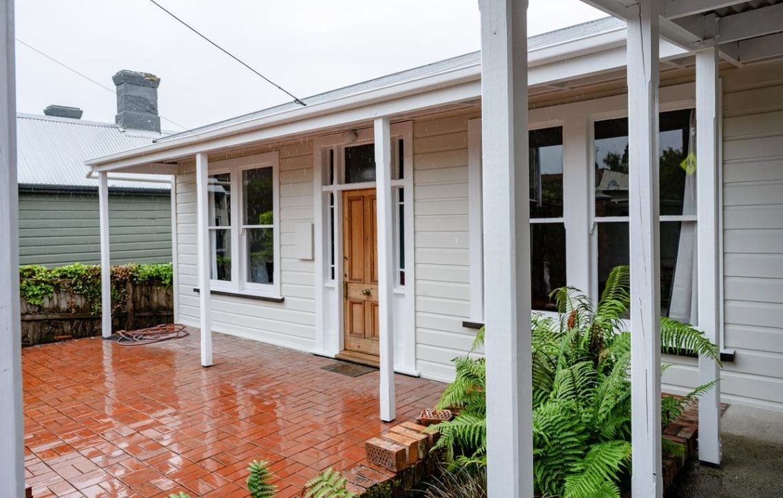 39 Signal Hill Road, Opoho, Dunedin - Carousel 1