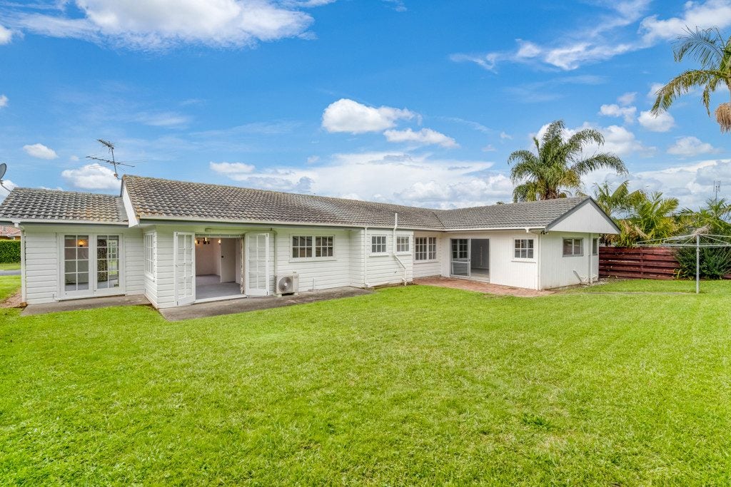 29 Galvan Avenue, Sunnyhills, Auckland - Carousel 2