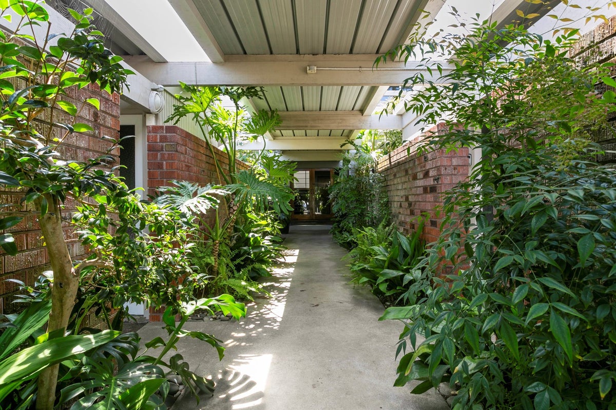 3/42 Speight Road, Kohimarama, Auckland - Carousel 2