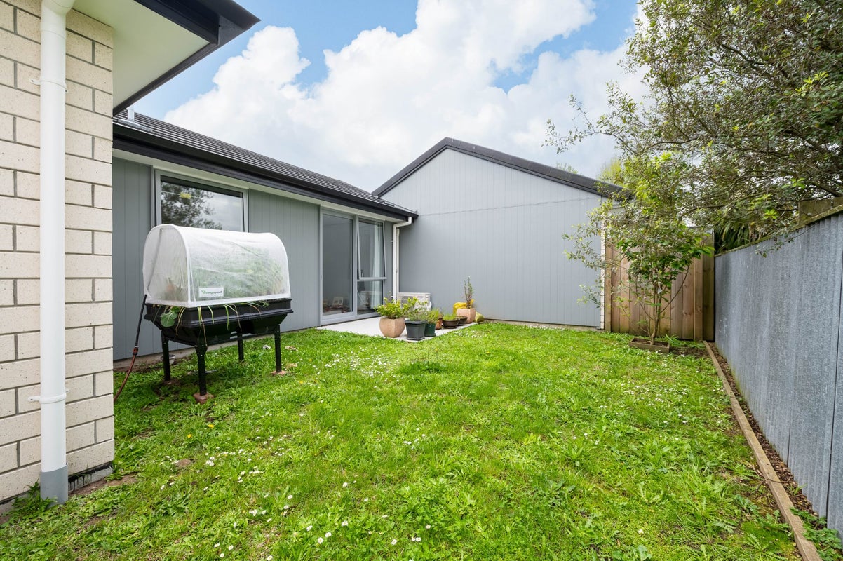 35E Ross Crescent, Fairfield, Hamilton - Carousel 2