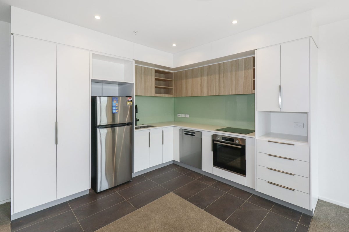 901/1 Buscomb Avenue, Henderson, Auckland - Carousel 2