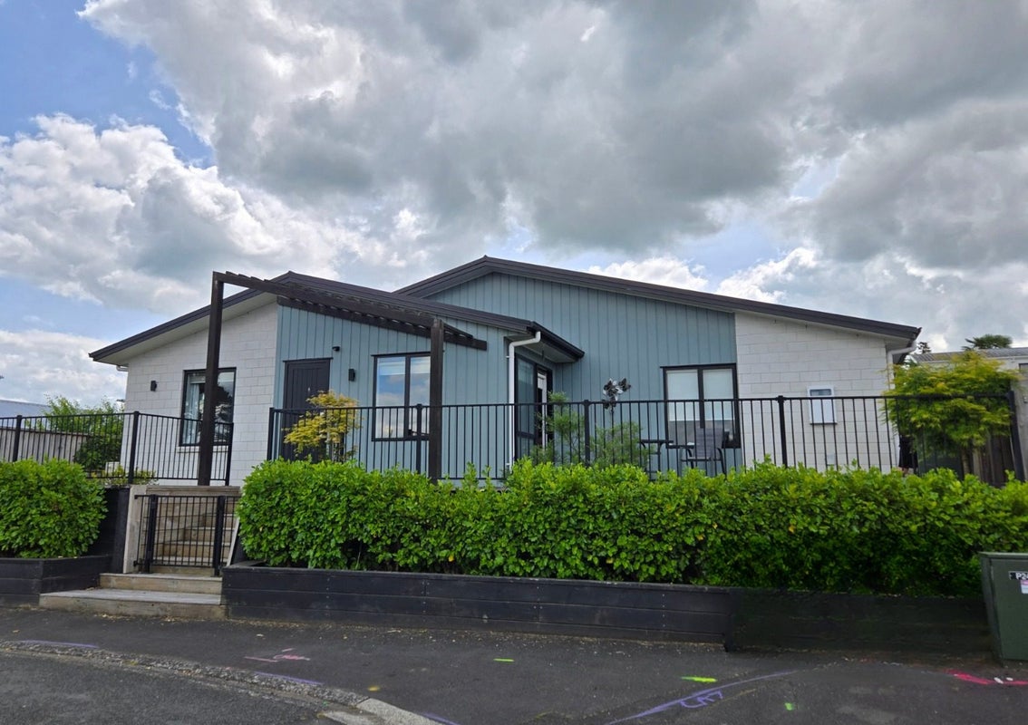 1/144 Forest Lake Road, Forest Lake, Hamilton - Carousel 2
