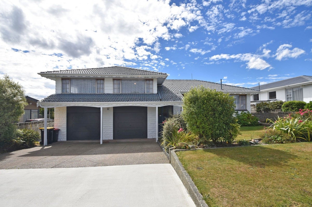8 White Street, Newfield, Invercargill - Carousel 1