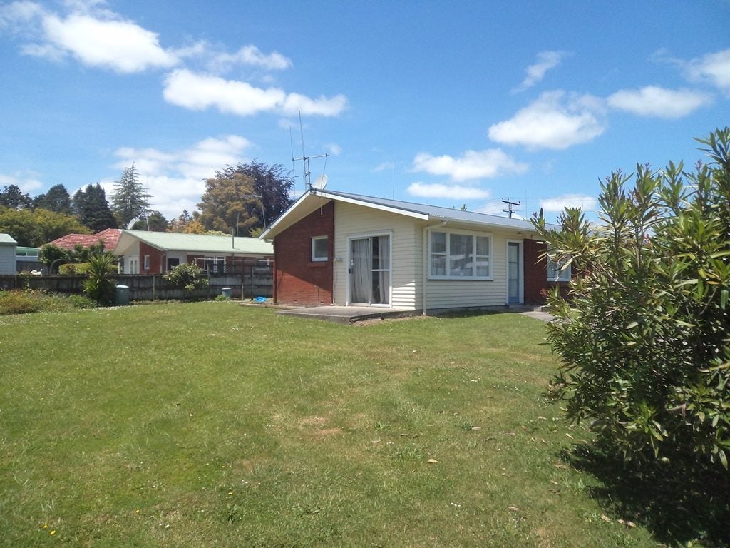 136A Mahoe Street, Melville, Hamilton - Carousel 1