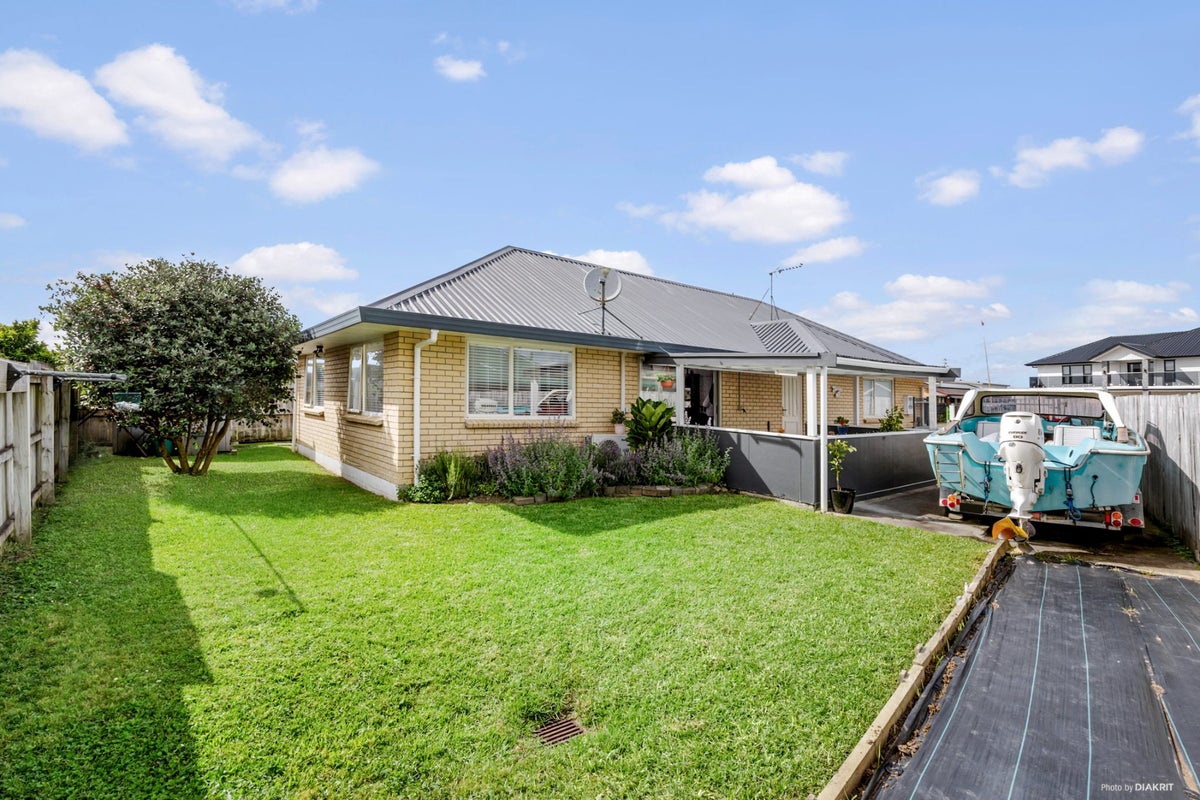 45 James Street, Mangere East, Auckland - Carousel 1