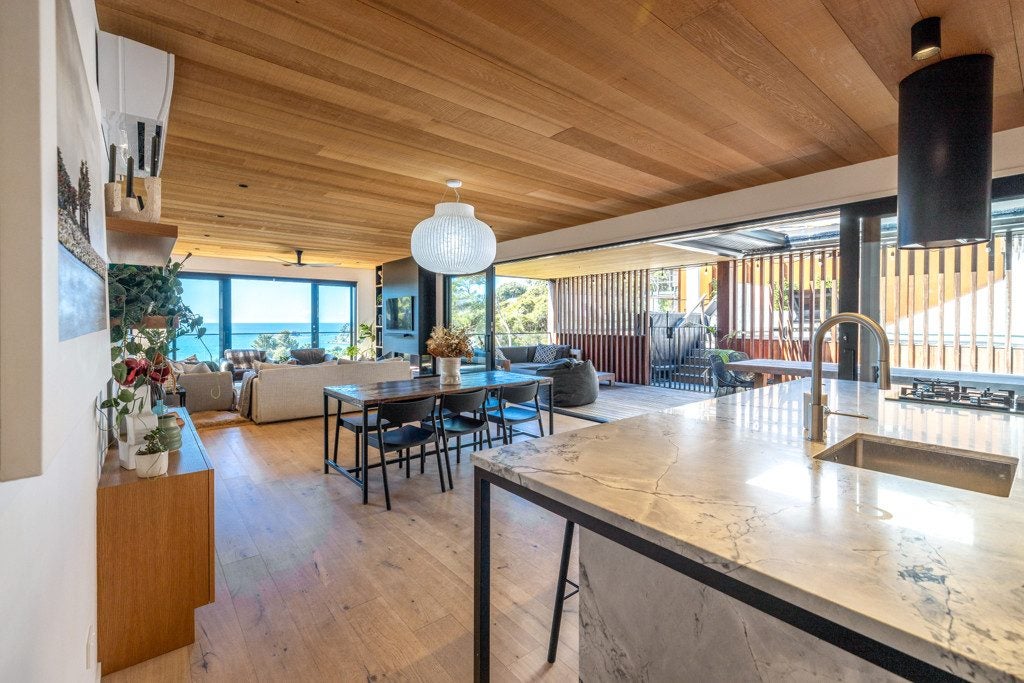 41E Tiri View Road, Palm Beach, Waiheke Island - Carousel 2