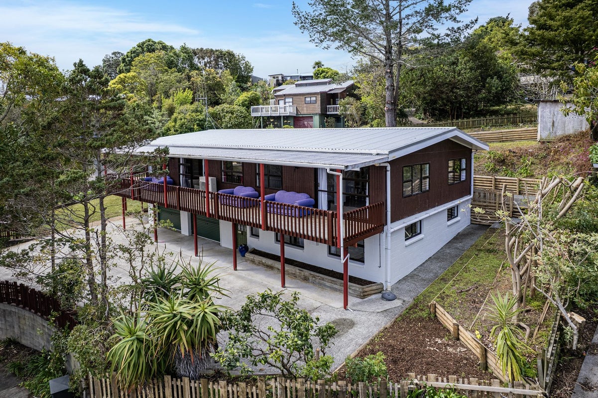 23 Tikorangi Place, Morningside, Whangarei - Carousel 32