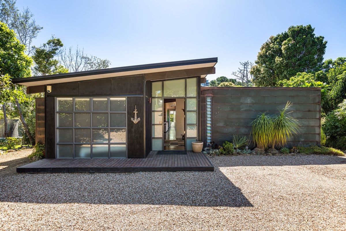 479 Sea View Road, Onetangi, Waiheke Island - Carousel 1