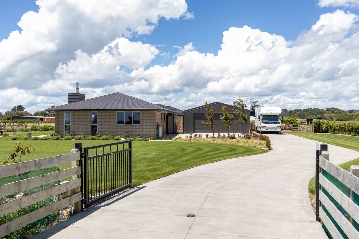 523 Ngatimaru Road, Tikorangi, Waitara - Carousel 27