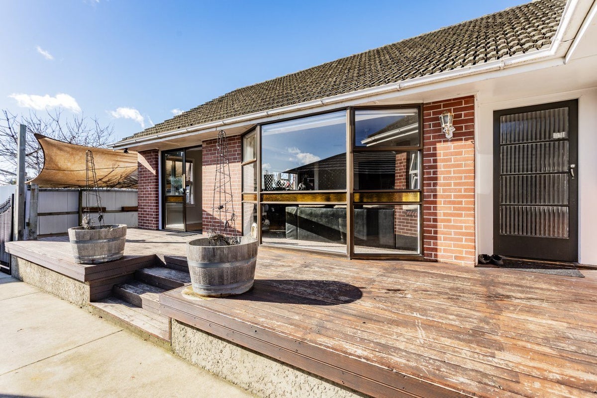 44 Bickerton Street, Wainoni, Christchurch - Carousel 1