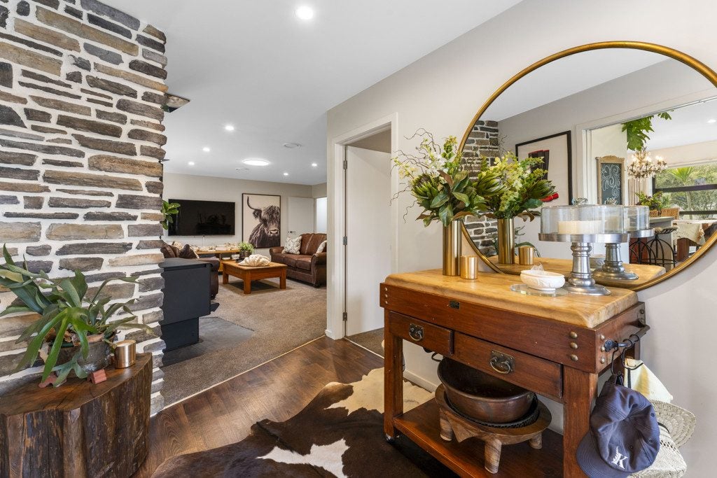 7 Bodes Lane, Kinloch, Taupo - Carousel 2