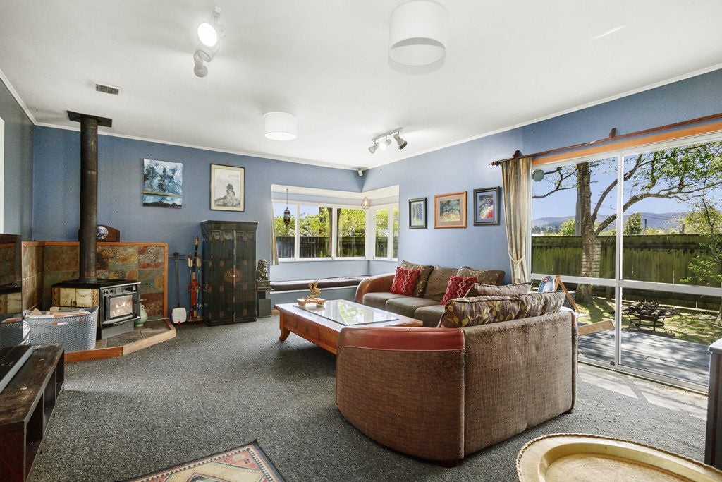 68 Moohan Street, Wainuiomata, Lower Hutt - Carousel 1