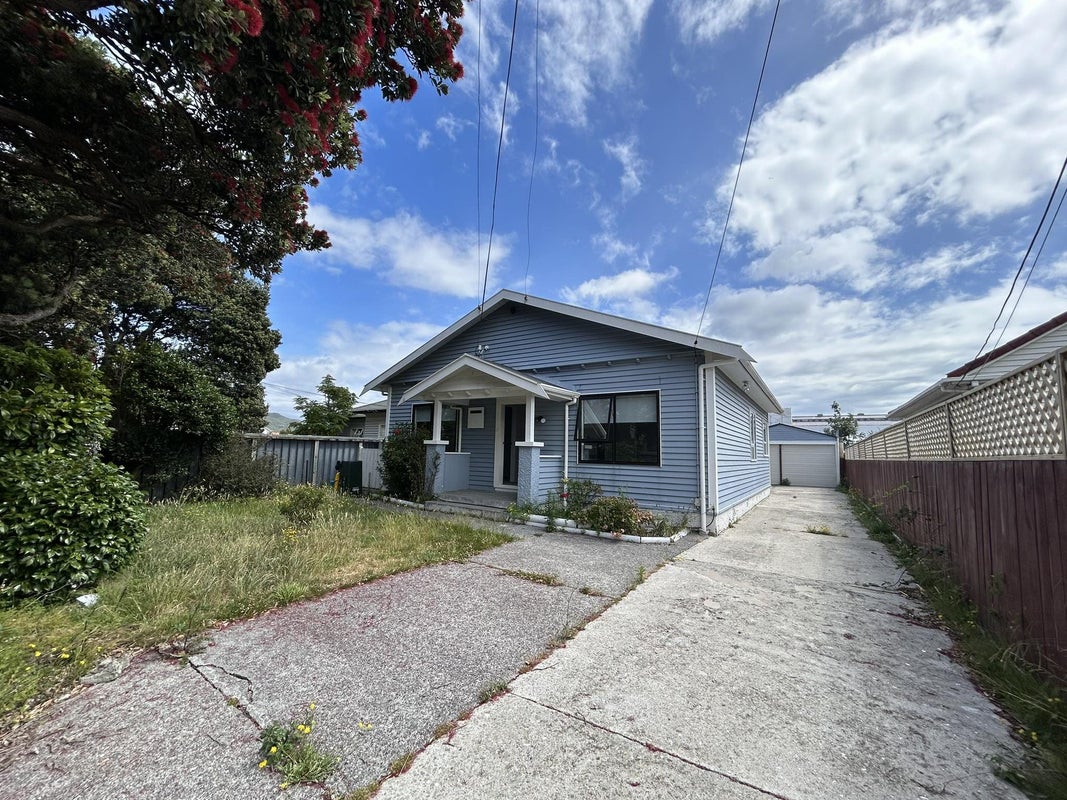 81 Bell Road, Waiwhetu, Lower Hutt - Carousel 1