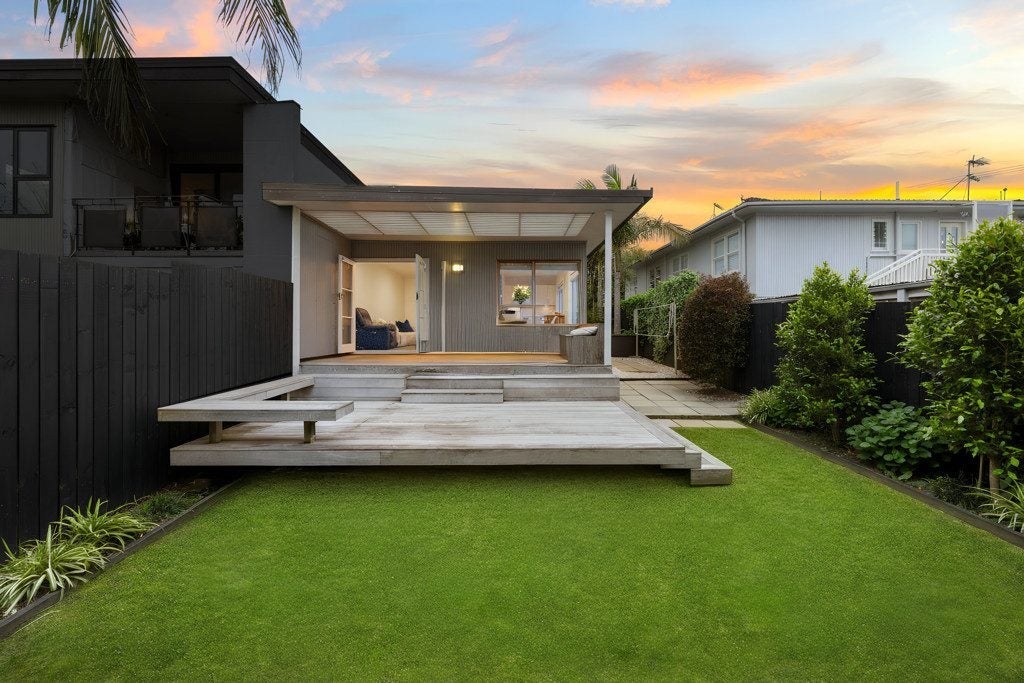 30A Hawkins Street, Meadowbank, Auckland - Carousel 2