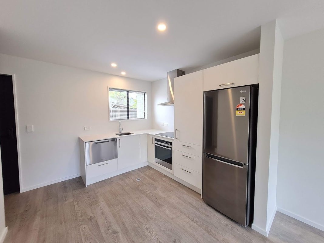 4/110 Southampton Street, Sydenham, Christchurch - Carousel 2