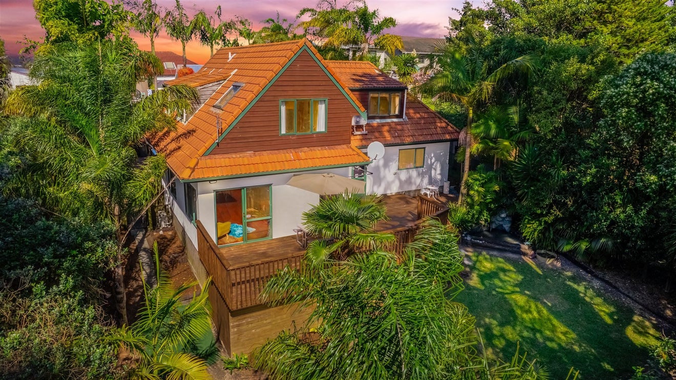 35A Forest Hill Road, Henderson, Auckland - Carousel 1