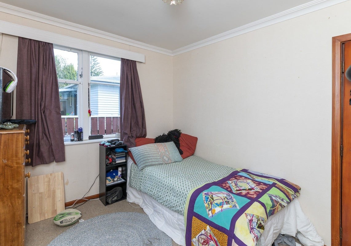 9 Rata Street, Levin, Levin - Carousel 11