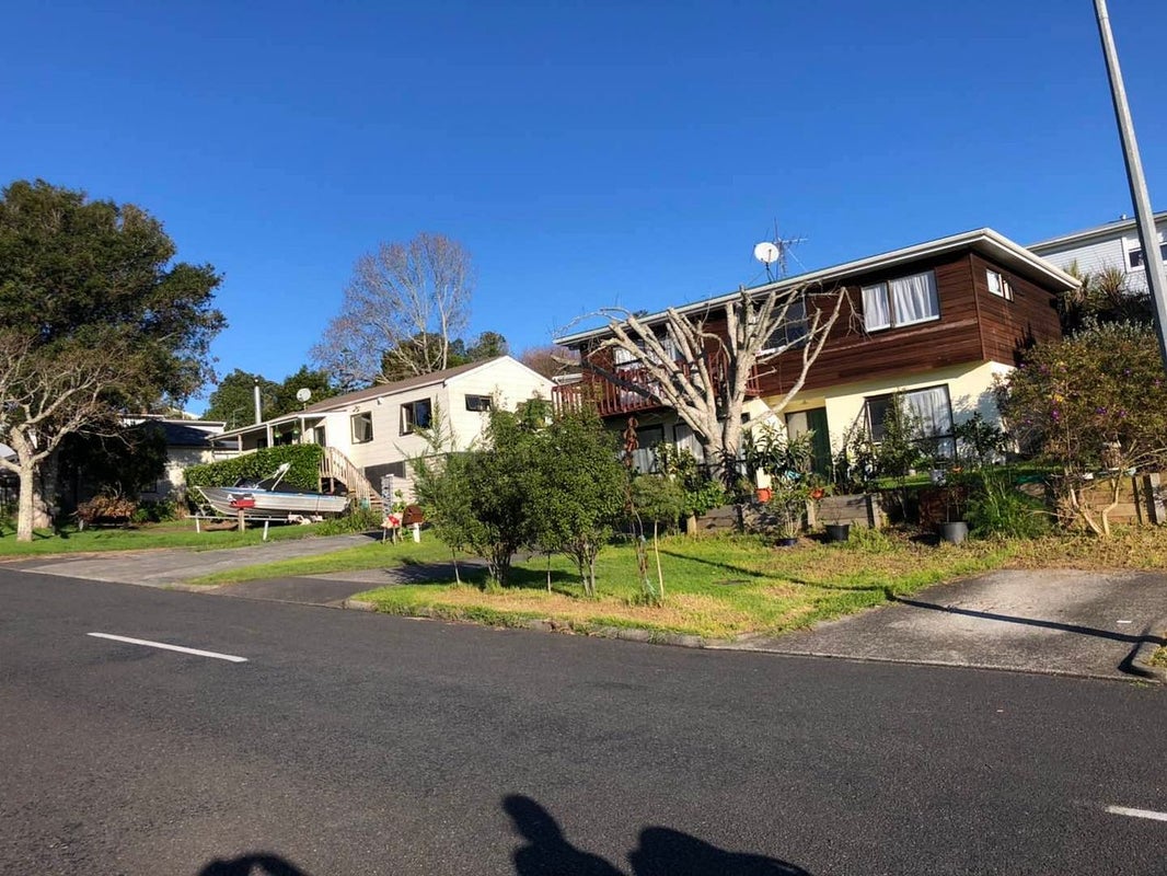 36A Gibraltar Street, Howick, Auckland - Carousel 1