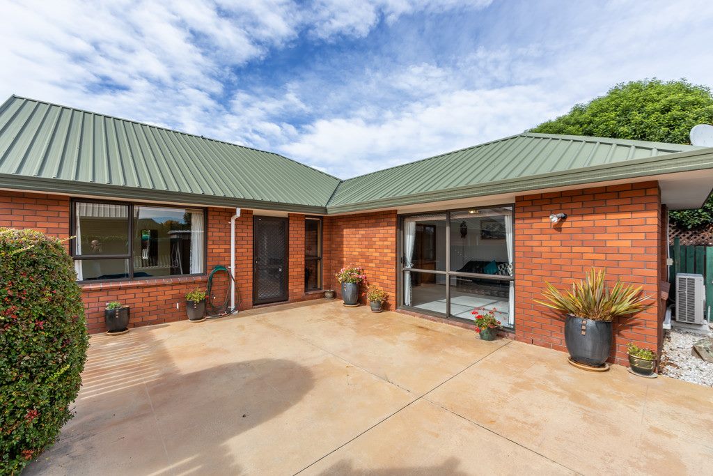 2/180 Hawthornden Road, Avonhead, Christchurch - Carousel 1