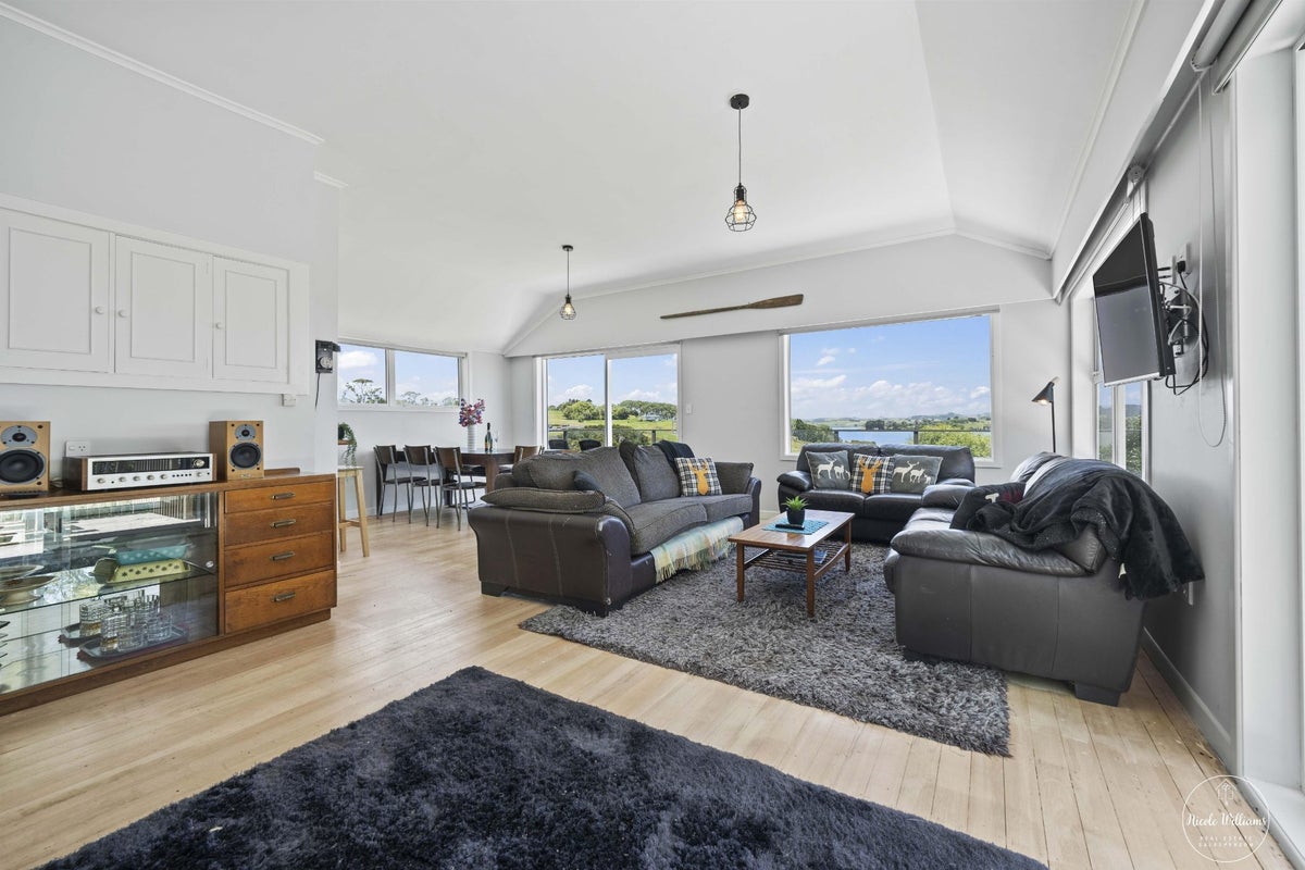 47 Merril Road, Paparoa - Carousel 2