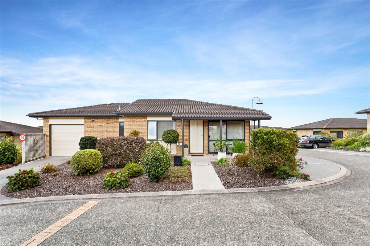 26/197 Royal Road, Massey, Auckland - Carousel 1