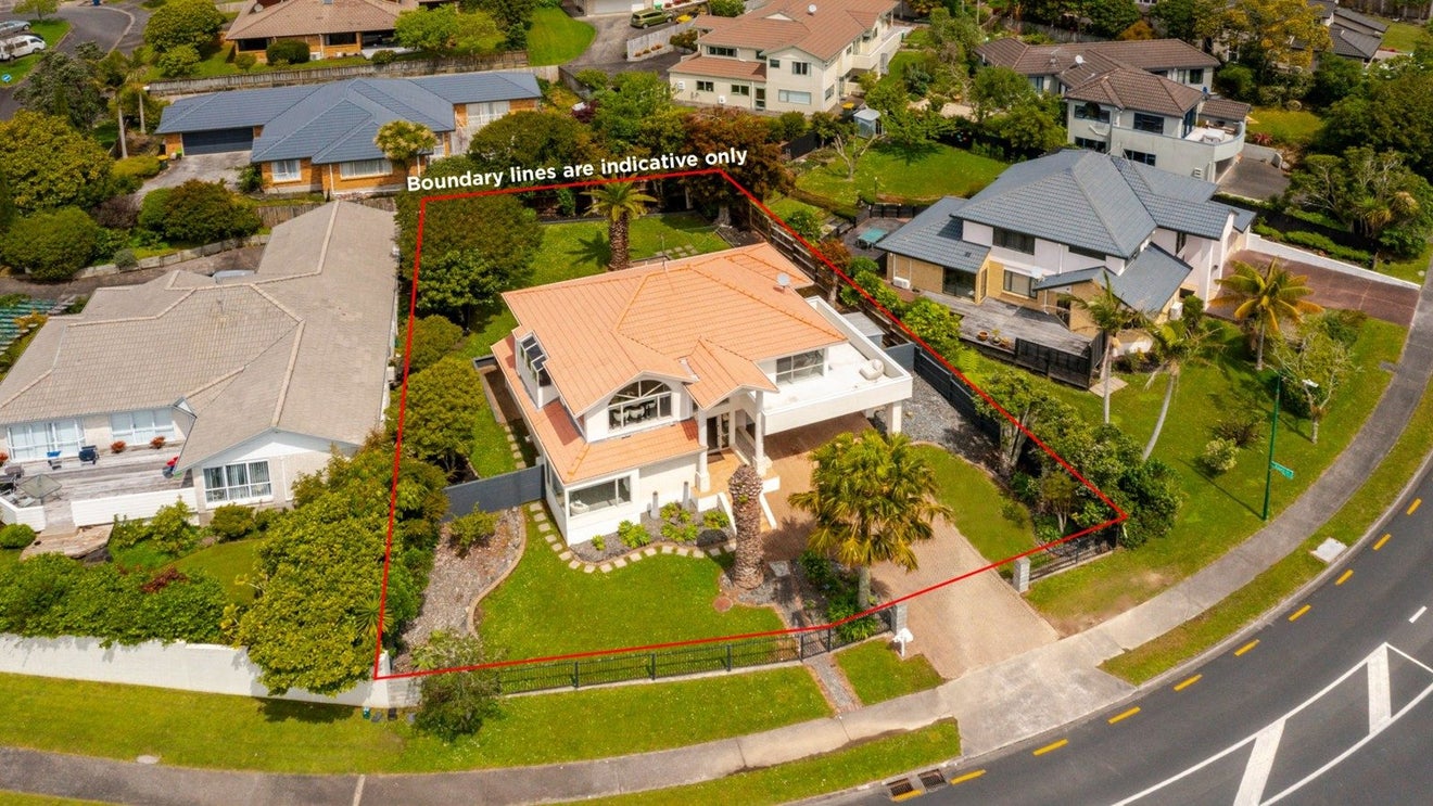 46 Goldfinch Rise, Unsworth Heights, Auckland - Carousel 1