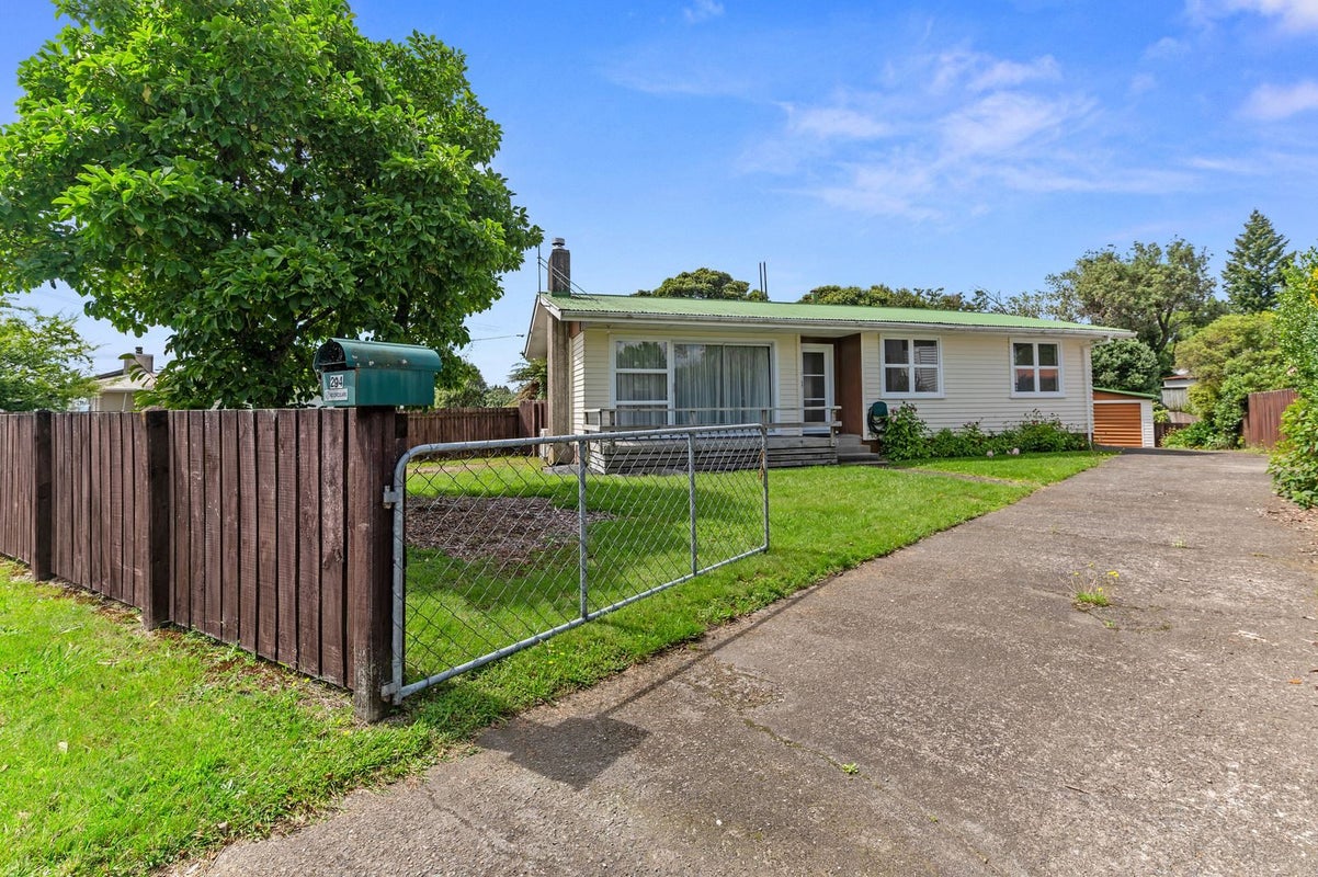 294 Sunset Road, Sunnybrook, Rotorua - Carousel 1