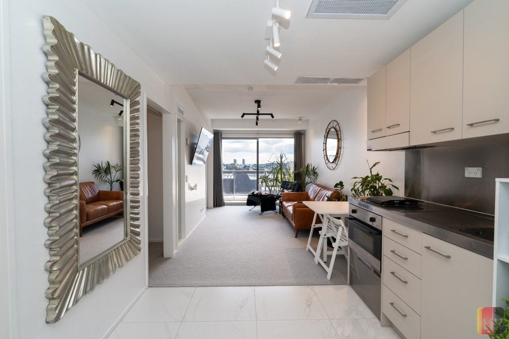 502/188 Hobson Street, Auckland Central, Auckland - Carousel 1