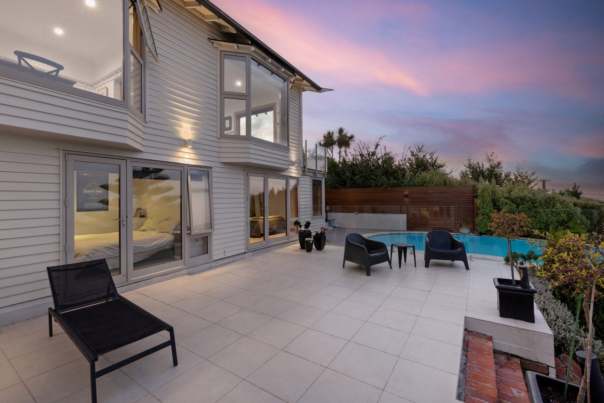 109 Moncks Spur Road, Redcliffs, Christchurch - Carousel 2