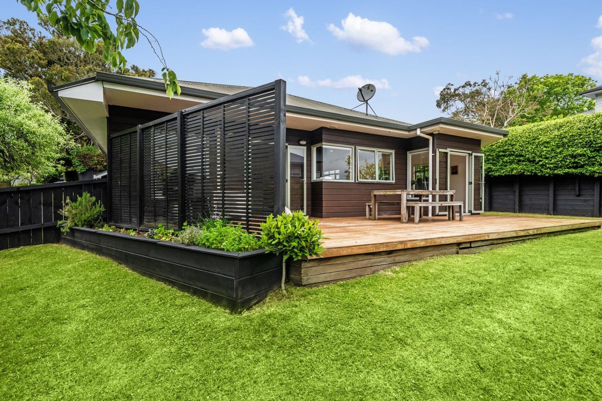 58A Pleasant Street, Onehunga, Auckland - Carousel 2