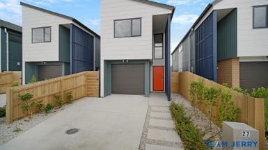 27 John Gray Street, Papakura, Papakura - Carousel 1
