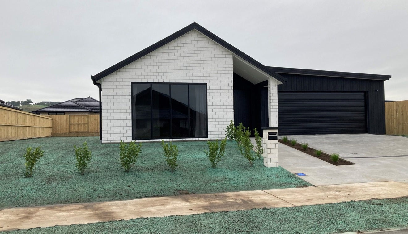3 Keerangi Place, Rototuna North, Hamilton - Carousel 1