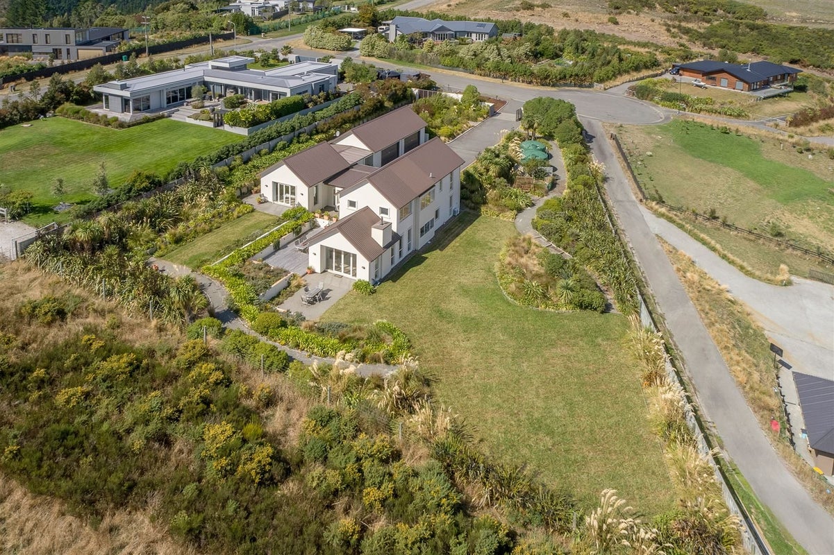 4 Aglaia Place, Cracroft, Christchurch - Carousel 36
