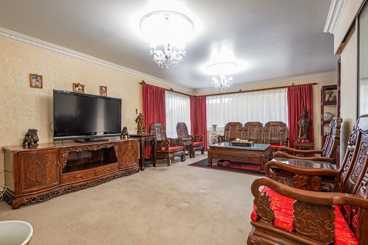 184 Amberley Avenue, Highbury, Palmerston North - Carousel 2
