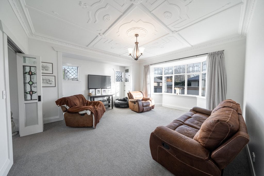 15 George Street, Windsor, Invercargill - Carousel 2