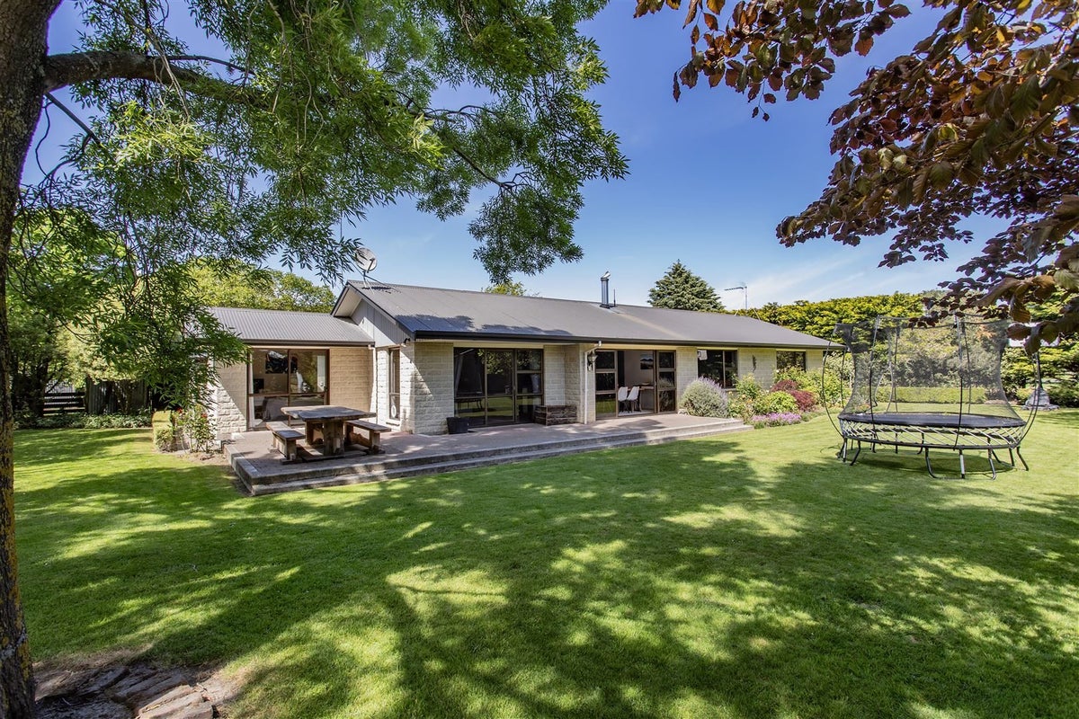 134 Merton Road, Fernside, Rangiora - Carousel 2