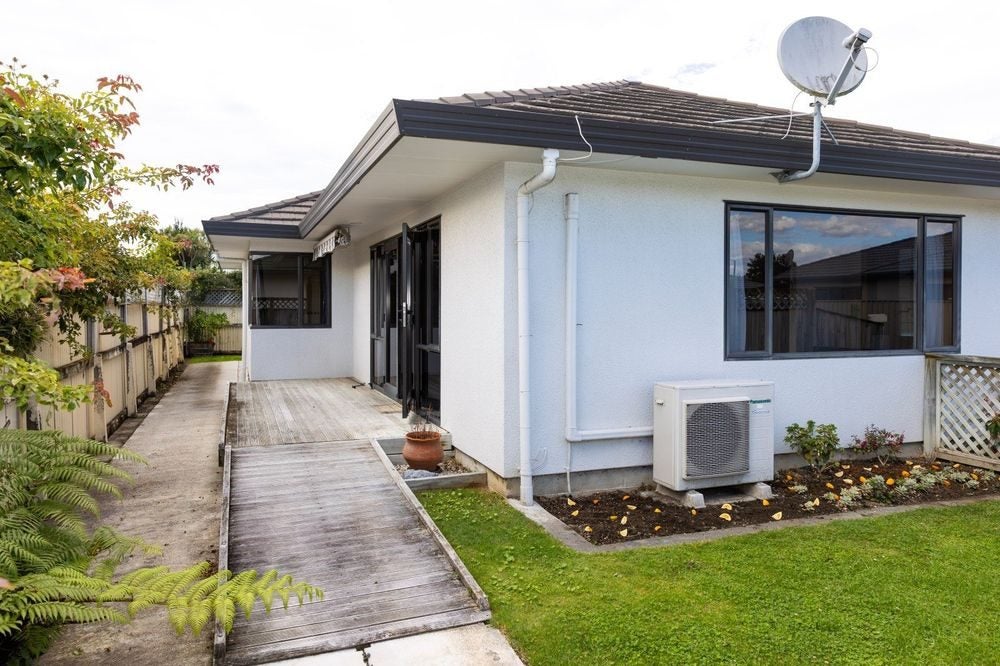 2B Forward Street, Greenmeadows, Napier - Carousel 2