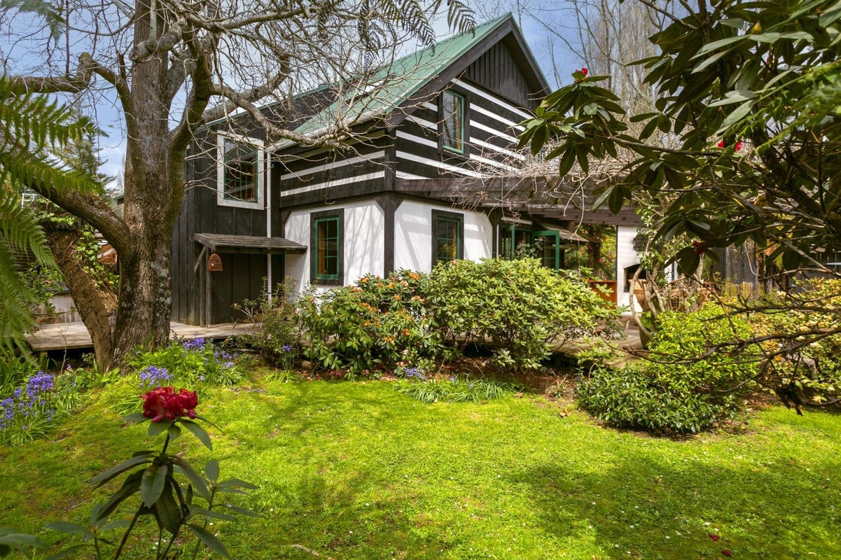 200 Mangaroa Street, Tokaanu, Turangi - Carousel 1