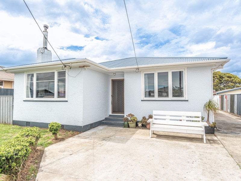 28 Raupo Street, Castlecliff, Whanganui - Carousel 1