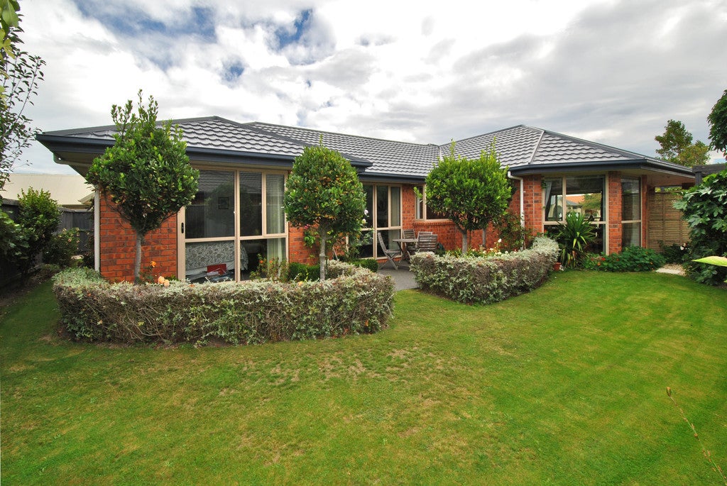 5 Bibiana Street, Aidanfield, Christchurch - Carousel 2