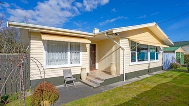 28 Hylton Street, Aramoho, Whanganui - Carousel 1