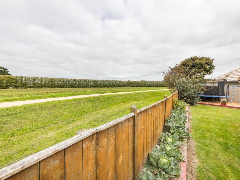 29 Washington Parade, Milson, Palmerston North - Carousel 25