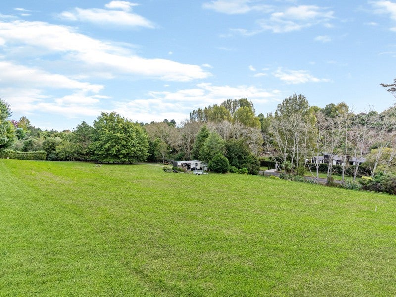 1 Brianell Valley Road, Pyes Pa, Tauranga - Carousel 1