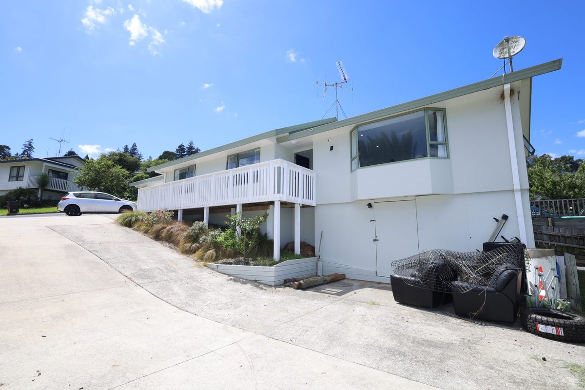 110 Marshall Avenue, Greerton, Tauranga - Carousel 2