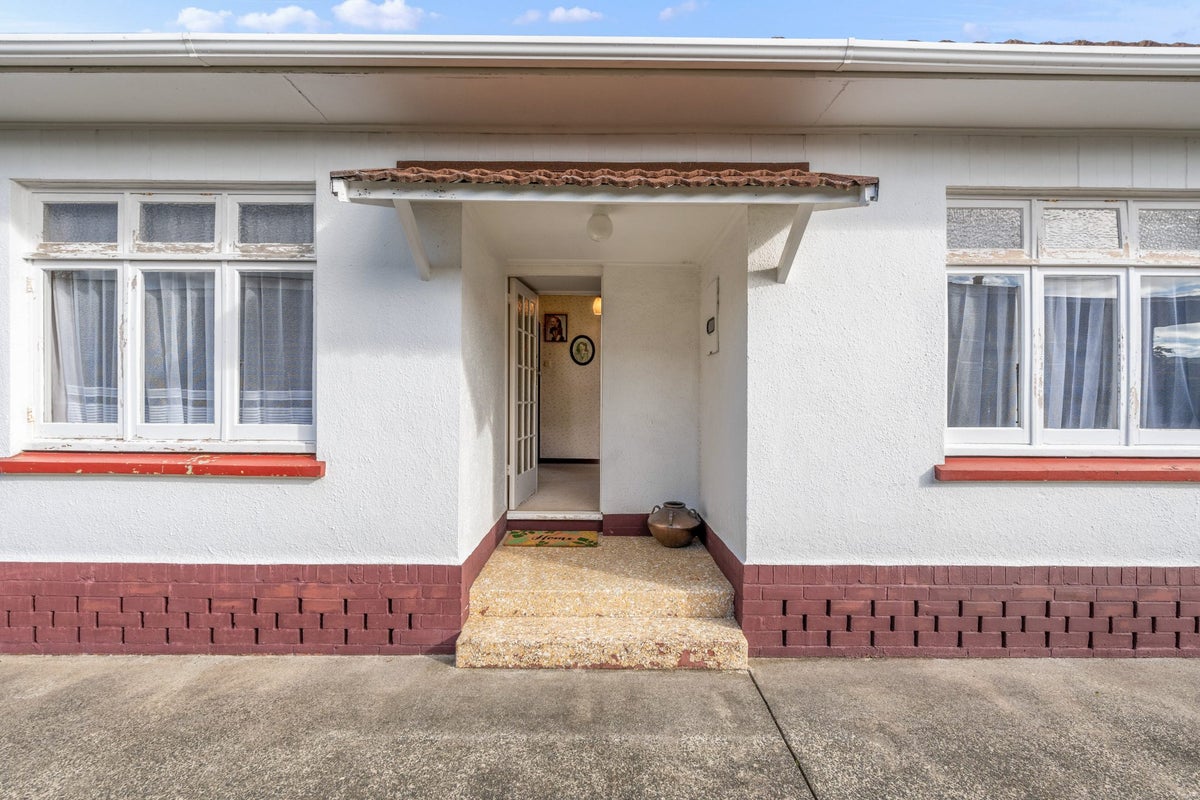 20 Elizabeth Street, Kensington, Whangarei - Carousel 2