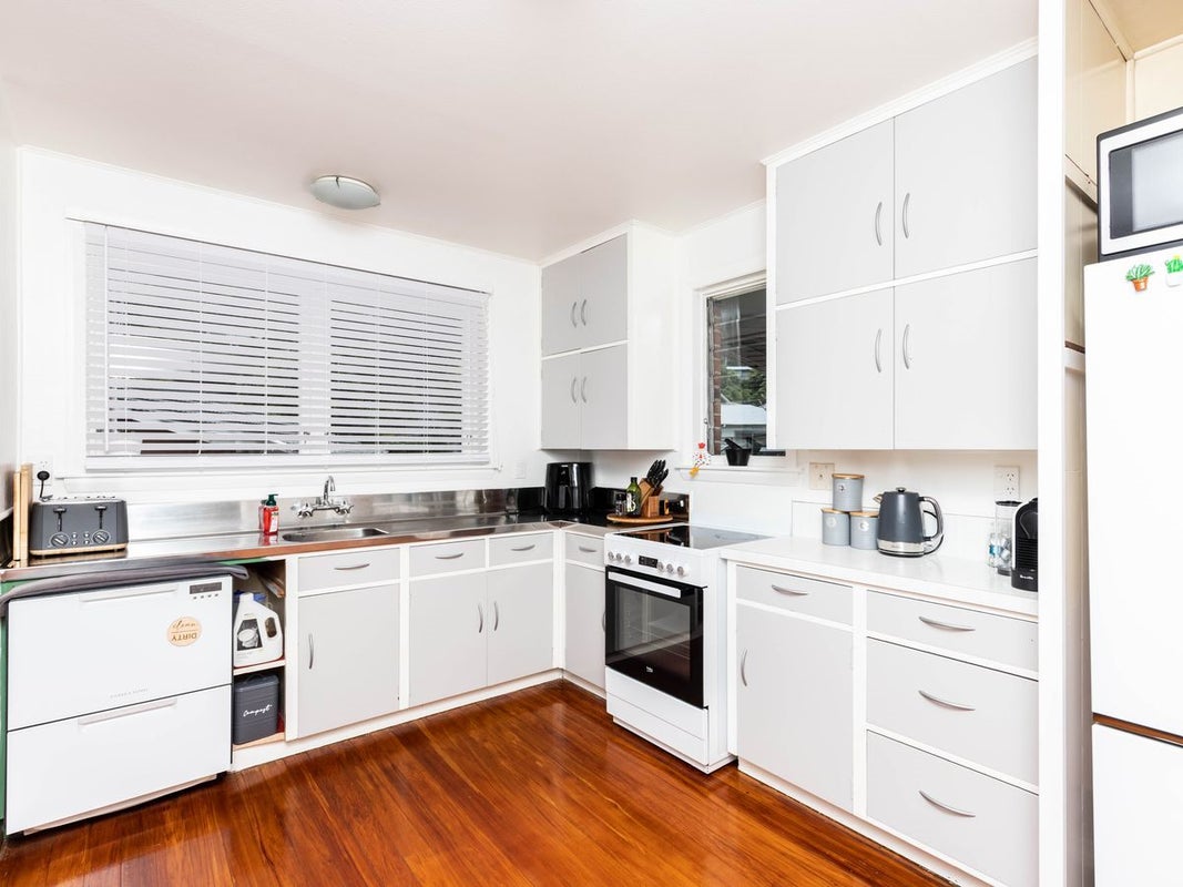 159 Main South Road, Karoro, Greymouth - Carousel 2