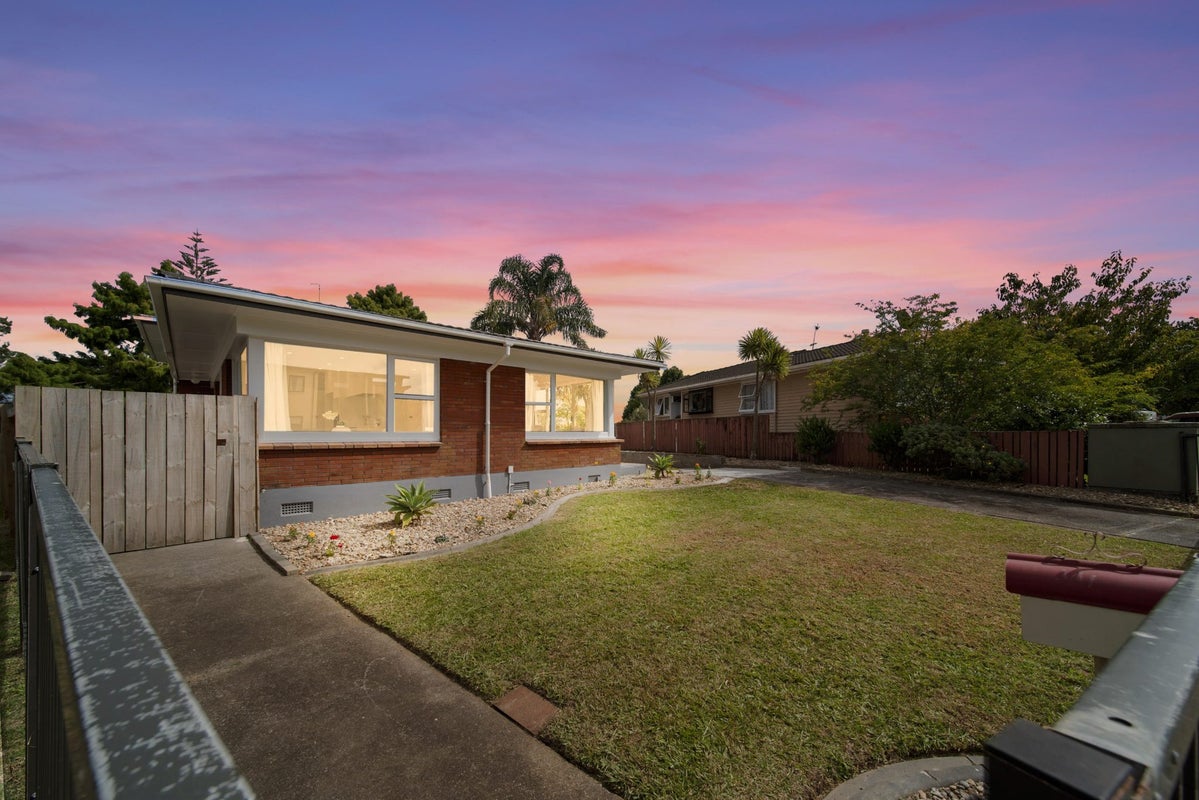 90 Woolfield Road, Papatoetoe, Auckland - Carousel 2