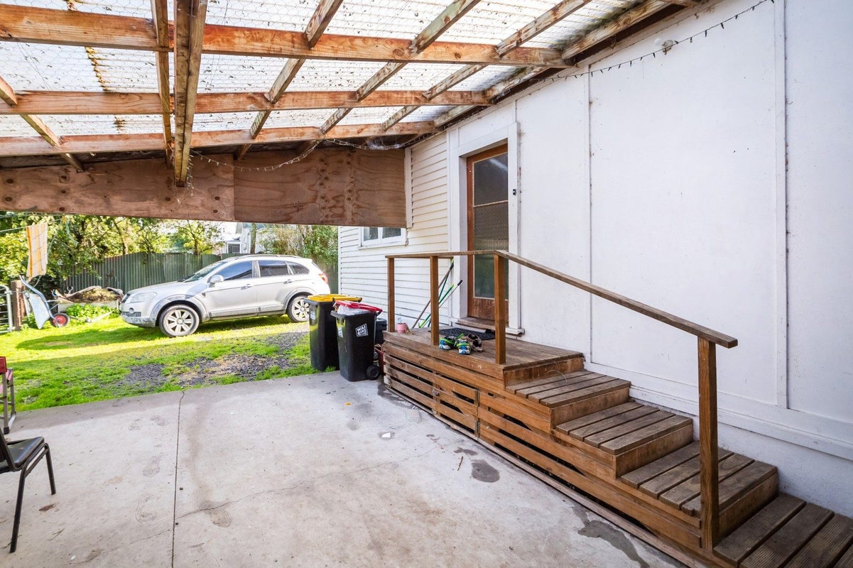 87 Cornwall Street, Masterton - Carousel 21