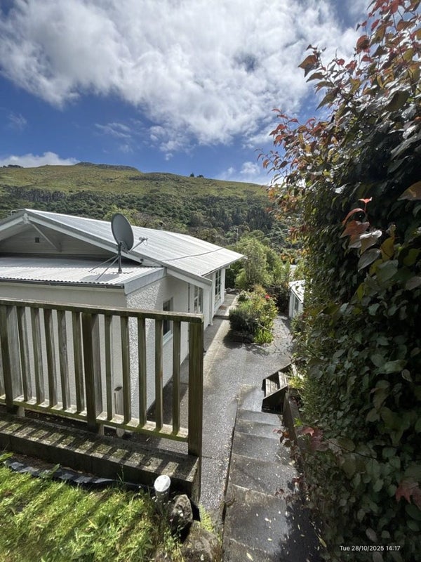 2 Ocean View Terrace, Sumner, Christchurch - Carousel 11