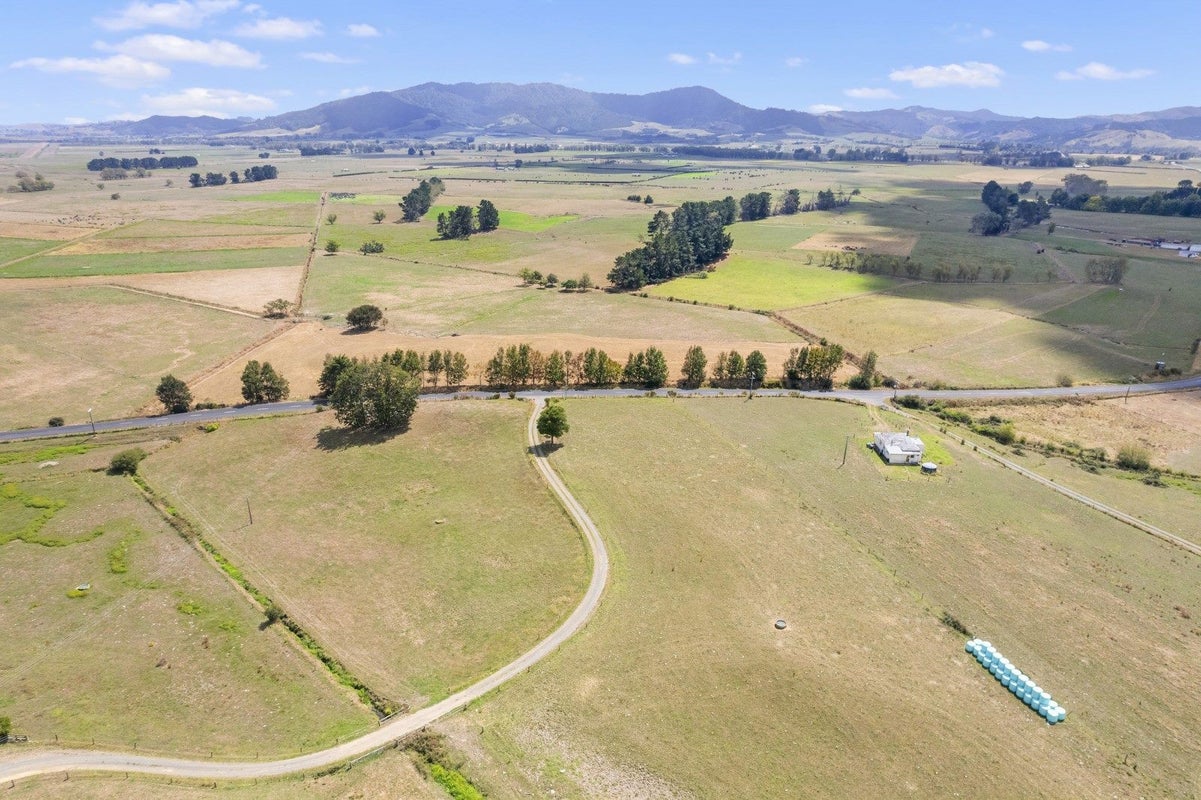740B Tainui Road, Hoe-O-Tainui, Tahuna - Carousel 2